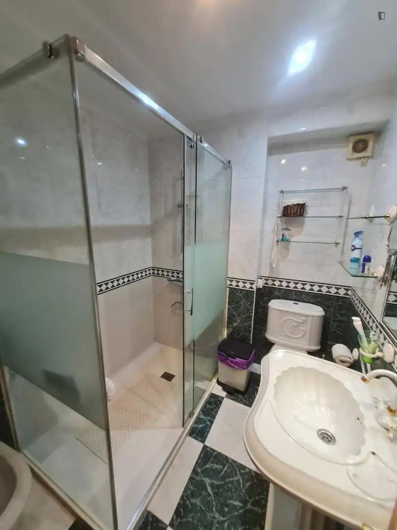 Room in Granada, Granada