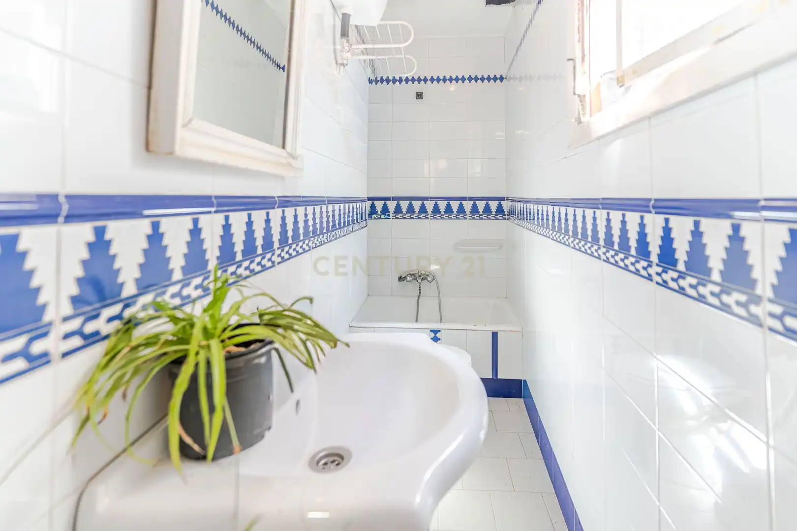 Bany de Casa o xalet en venda en Granada
