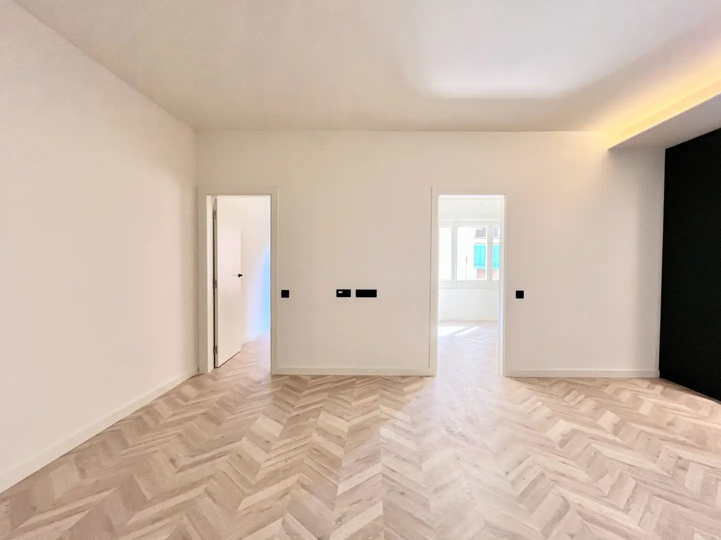 Flat for sale in Barcelona  with Air Conditioner, Heating and Parquet flooring