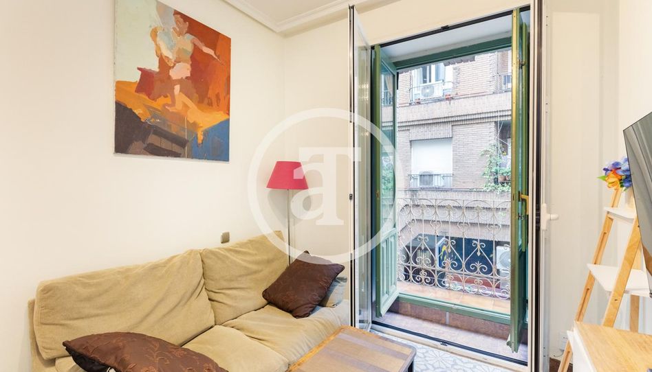 Estudio de alquiler en Calle de Velarde, 18, Universidad - Malasaña - Imagen 3
