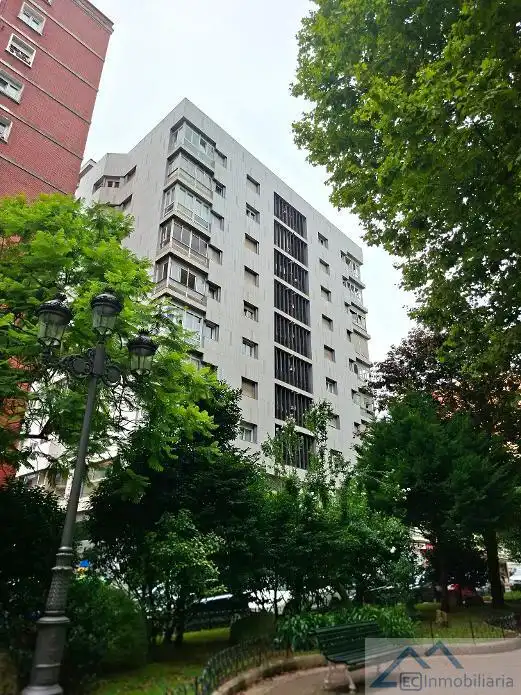 Vista exterior de Pis en venda en Santander amb Calefacció i Terrassa
