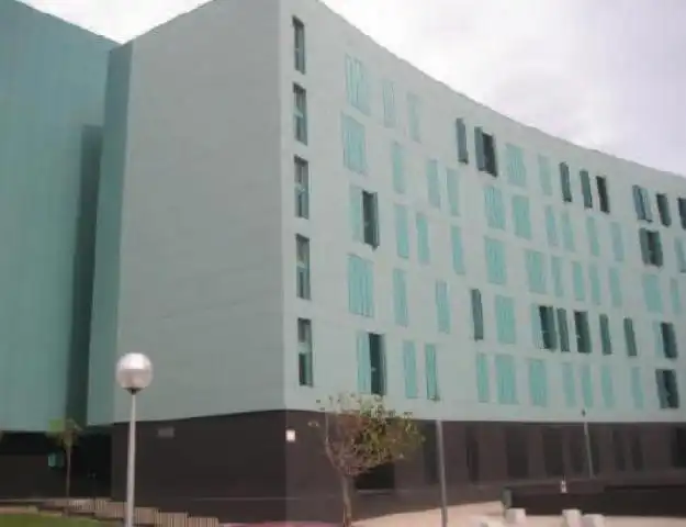 Vista exterior de Apartamento en venta en  Logroño con Piscina