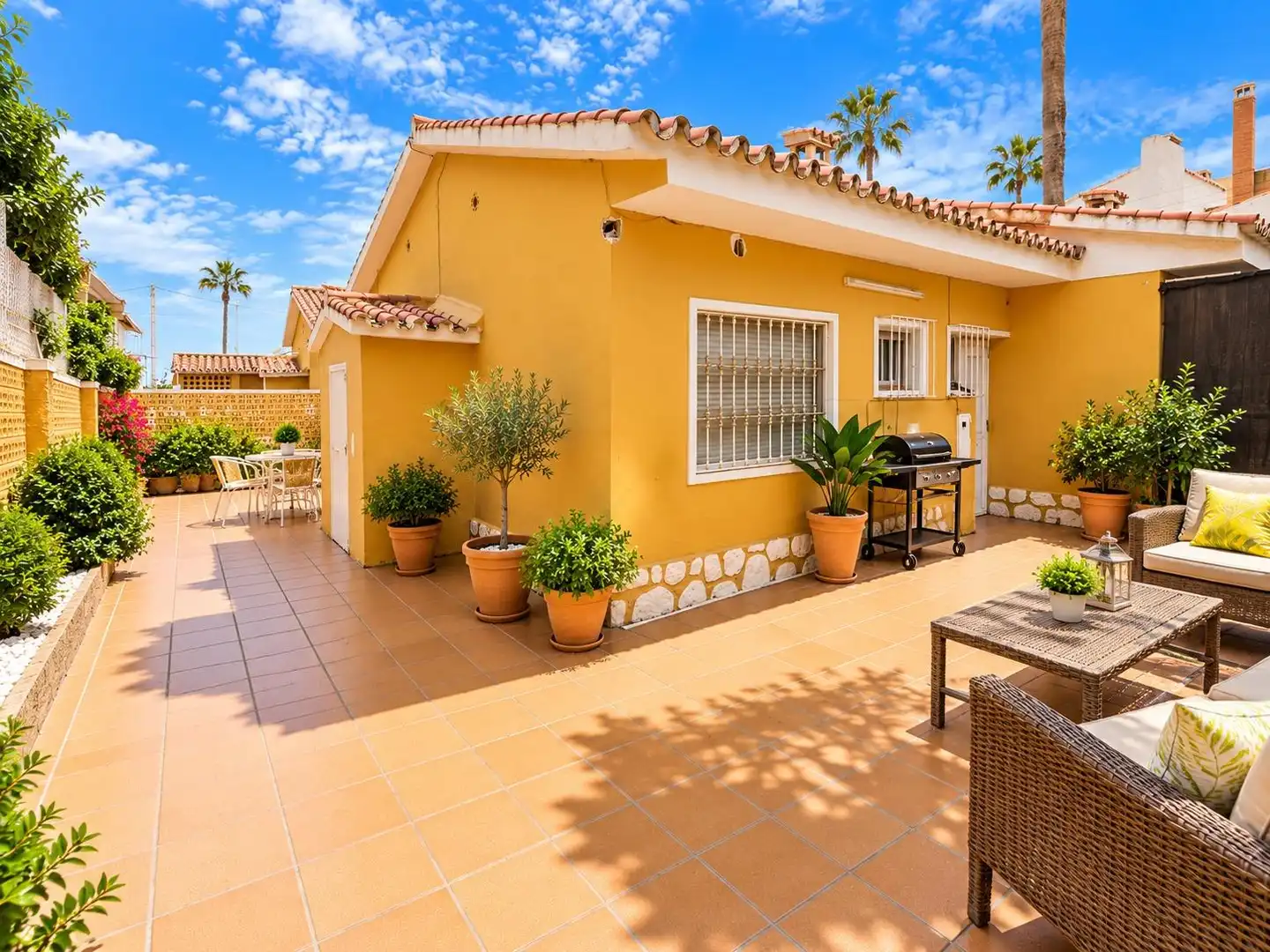 Terraza de Casa adosada en venta en Rincón de la Victoria