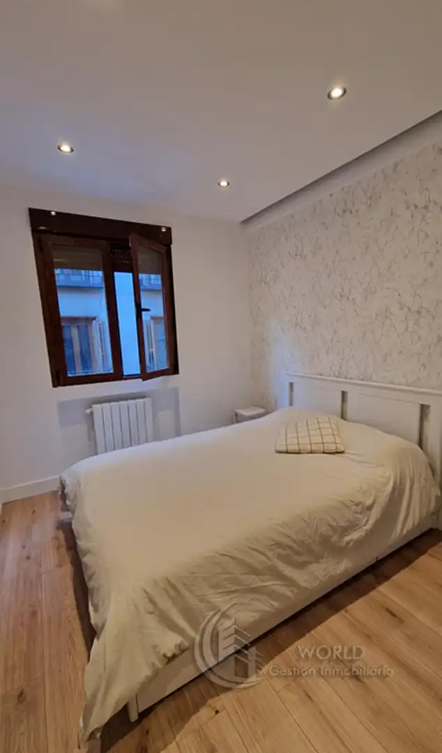 Habitación de Piso de alquiler en Madrid con Aire acondicionado, Calefacción y Amueblado