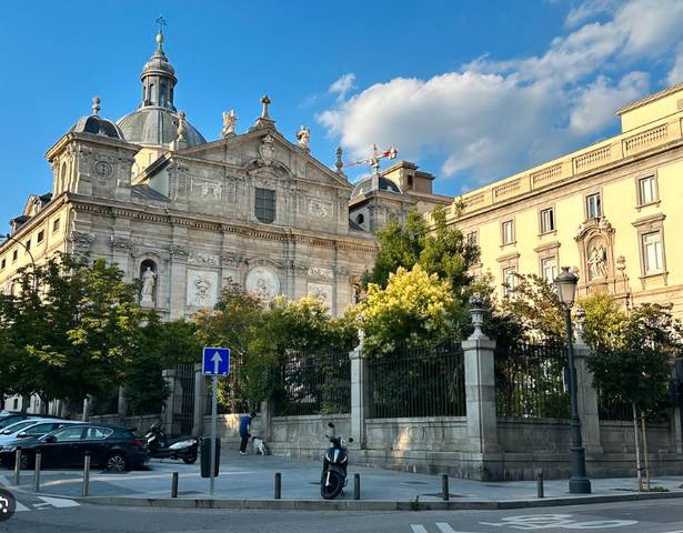 Piso en Venta en Justicia - Chueca
