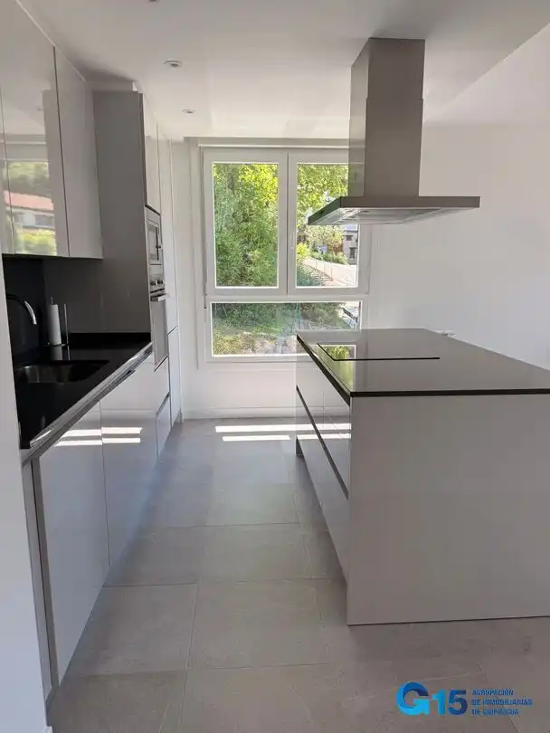 Cocina de Ático en venta en Astigarraga con Calefacción y Terraza