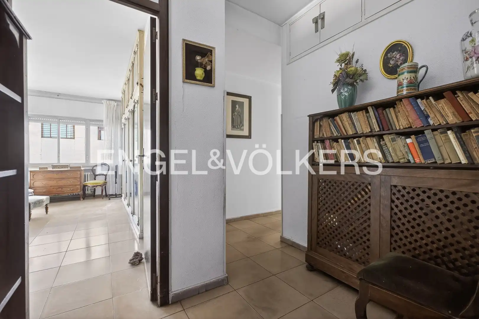 Piso en venta en Sevilla con Calefacción, Terraza y Balcón