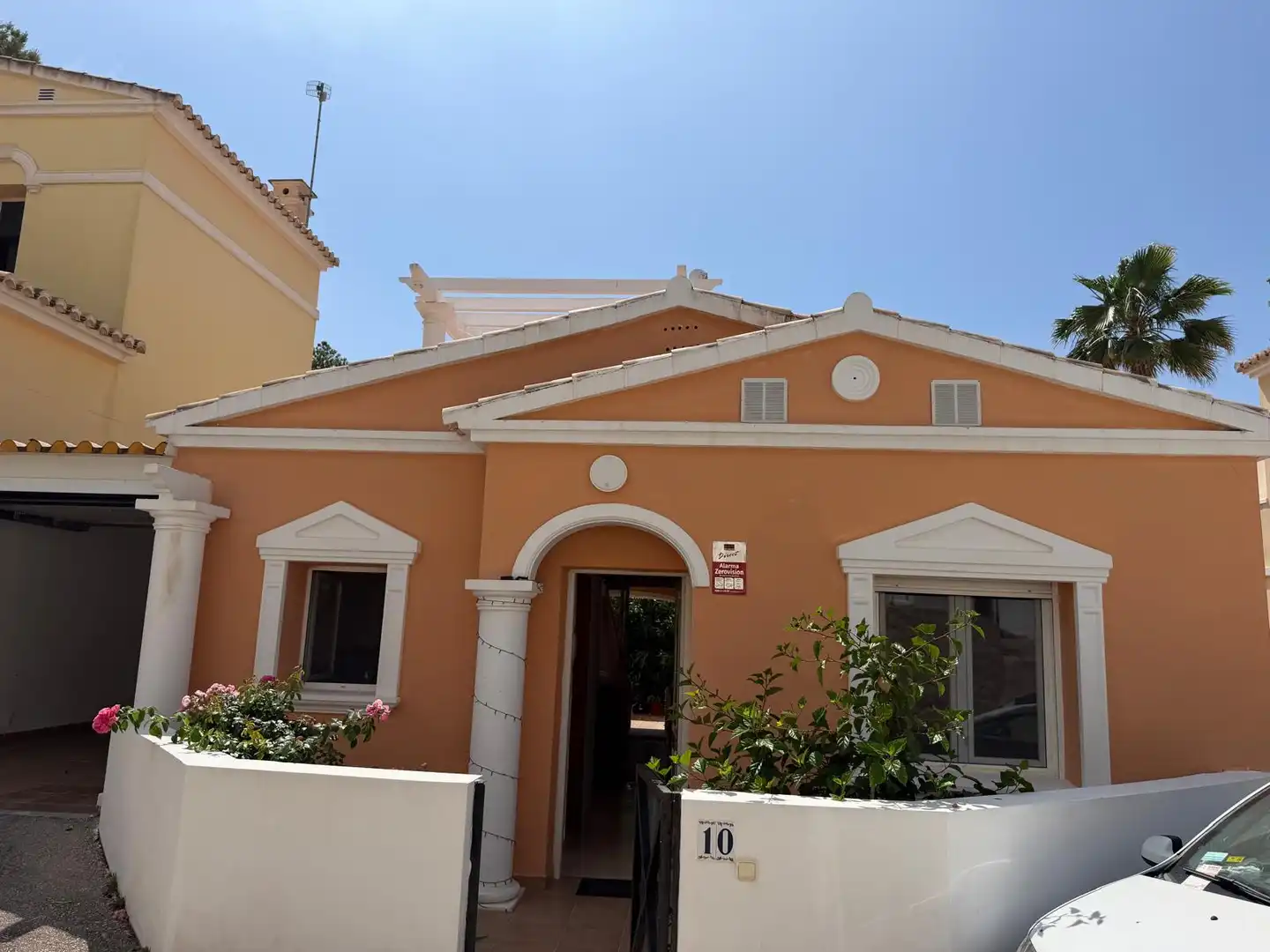 Casa con terraza en venta en Urbanizacion Cometa III, imagen 2