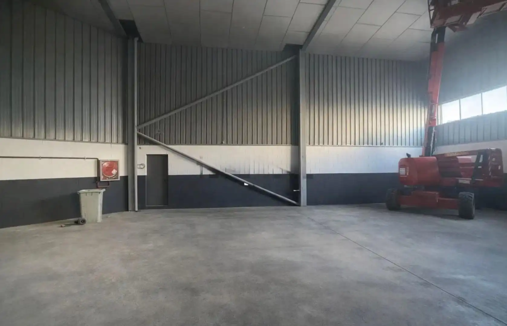 Nave industrial en alquiler en Abrera, imagen 11