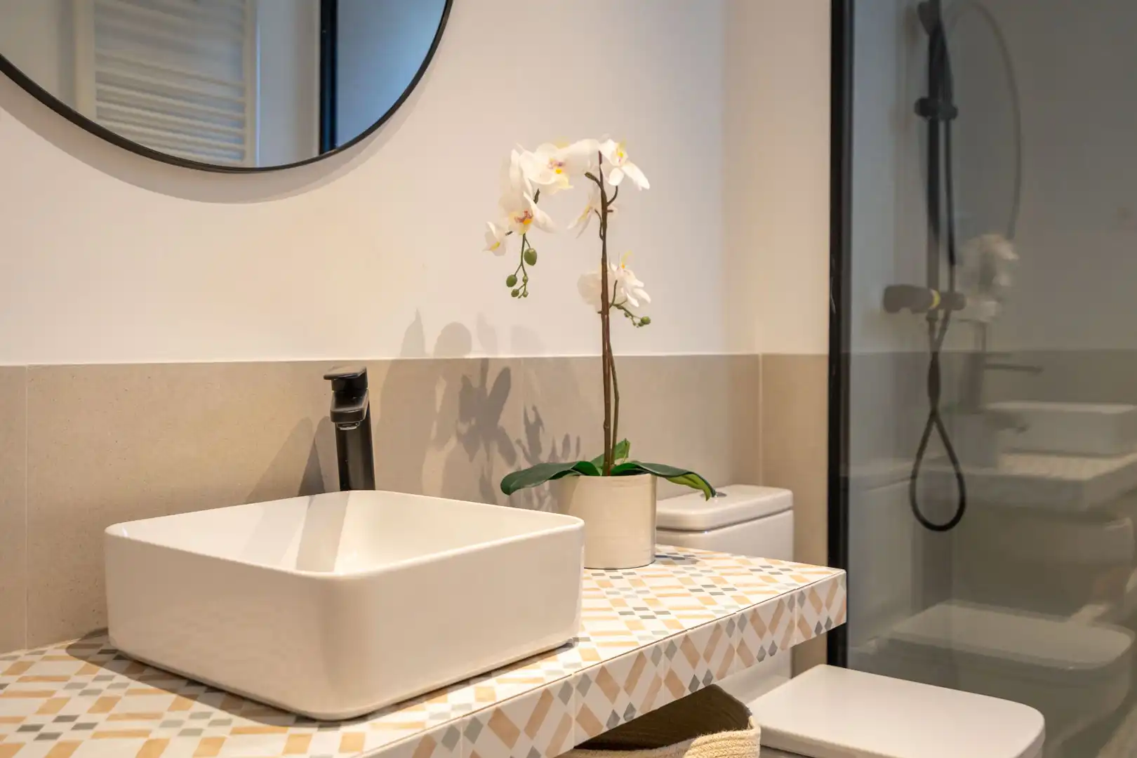 Bathroom of Flat for rent in Madrid  with Heating, Furnished and Oven