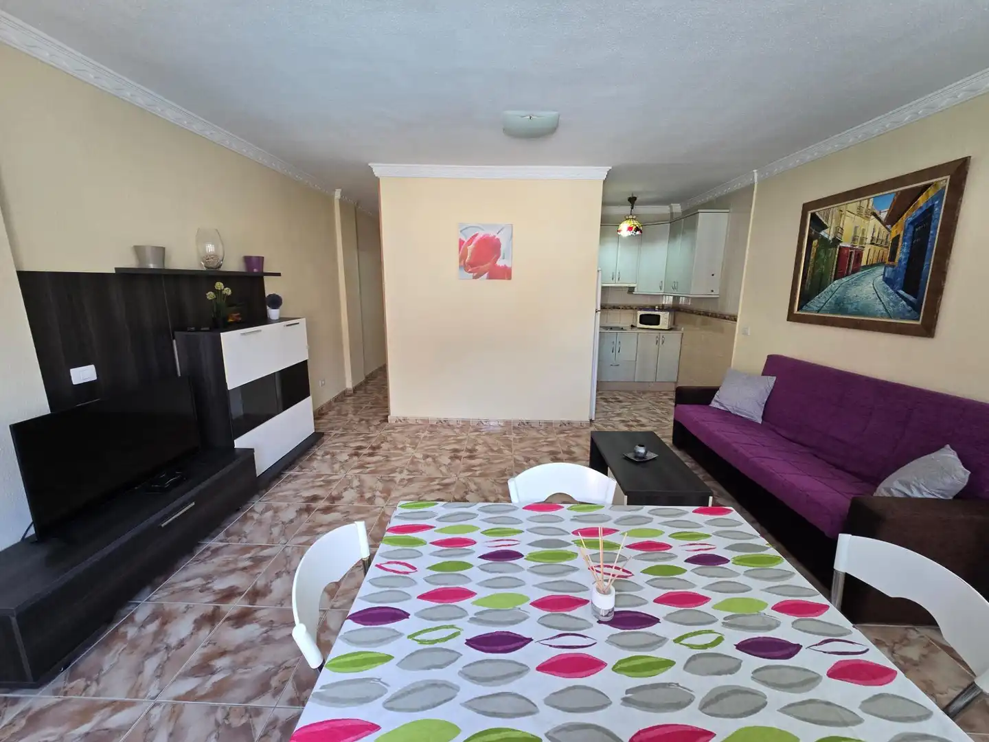 Sala d'estar de Apartament de lloguer en San Bartolomé de Tirajana amb Moblat i Piscina comunitària