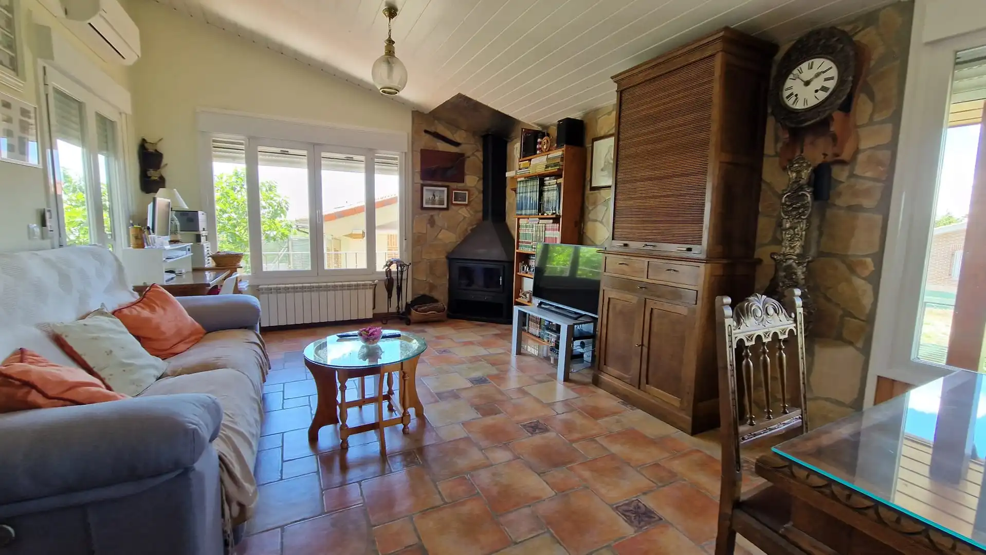 Sala de estar de Casa o chalet en venta en Carrión de los Condes con Calefacción, Jardín privado y Terraza