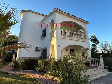 Detached house for sale in Las Marinas / Les Marines