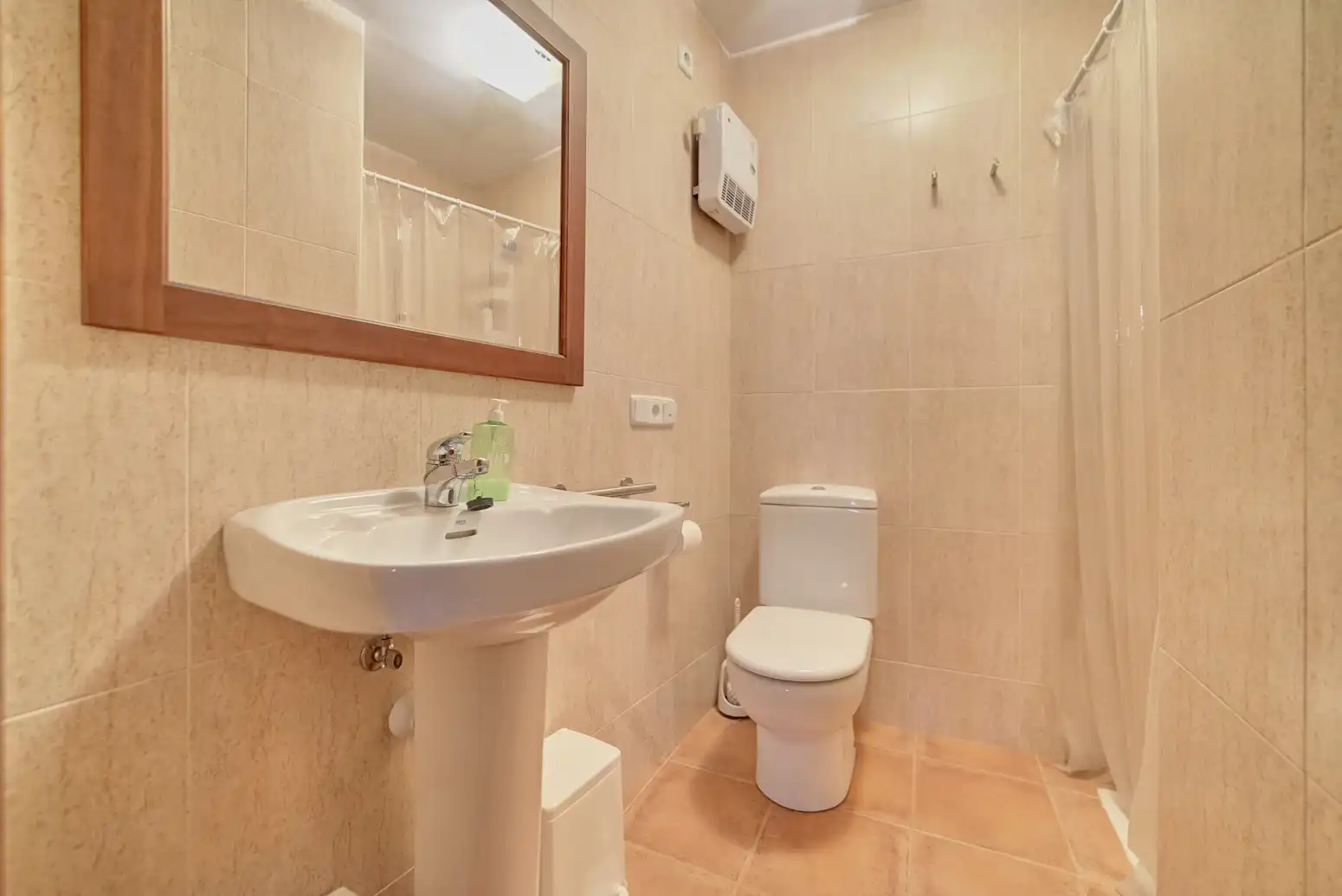 Bathroom of Detached homes for sale in Liédena  with Heating, Terrace and Storage room