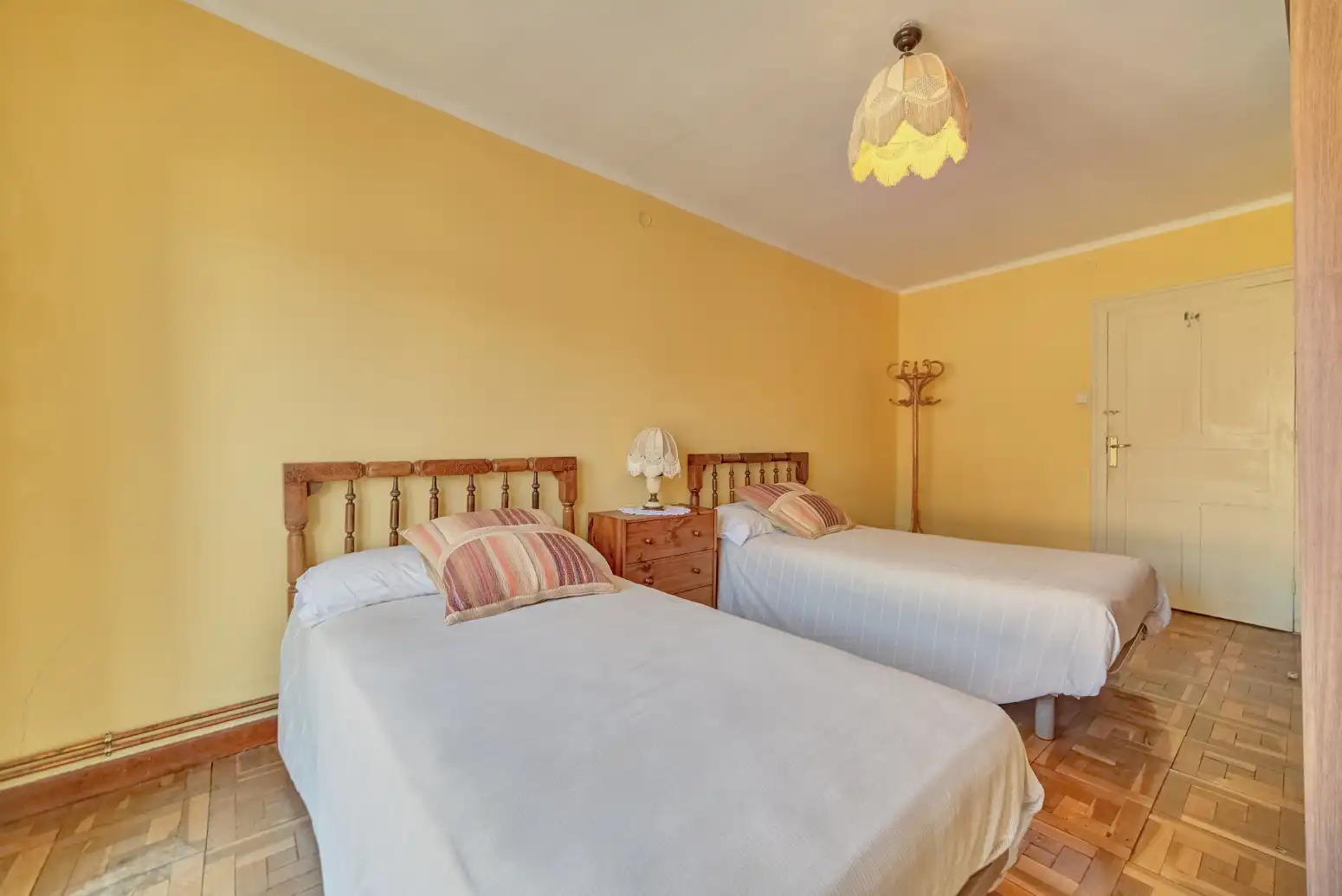 Bedroom of Detached homes for sale in Liédena  with Heating, Terrace and Storage room