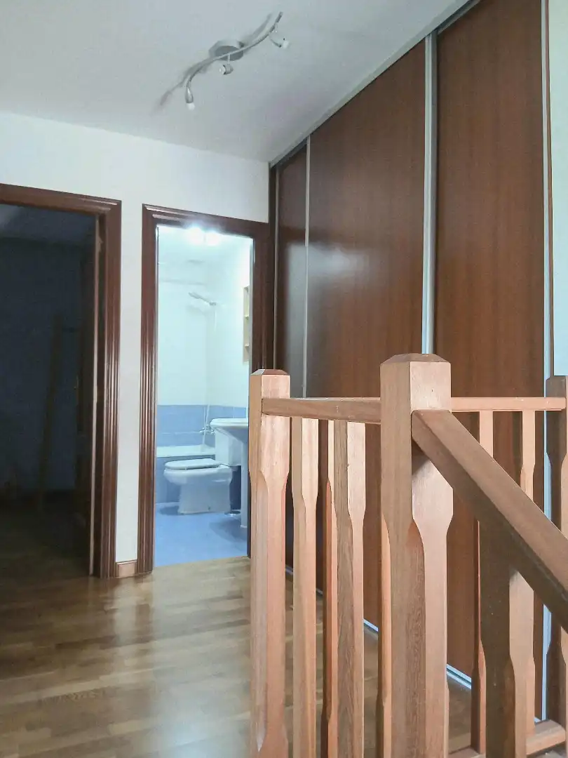Baño de Dúplex en venta en Penagos con Calefacción, Parquet y Amueblado