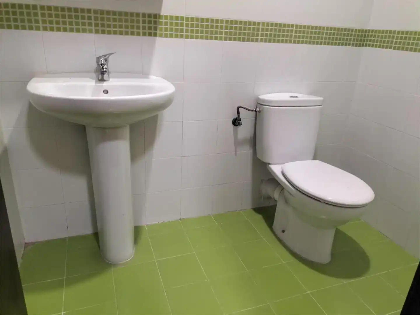 Bany de Pis en venda en Tres Cantos amb Aire condicionat