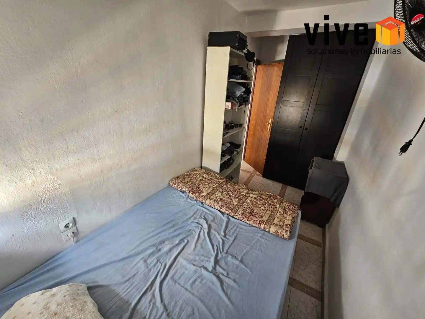 Bedroom of Flat for sale in Sevilla  with Air Conditioner and Heating