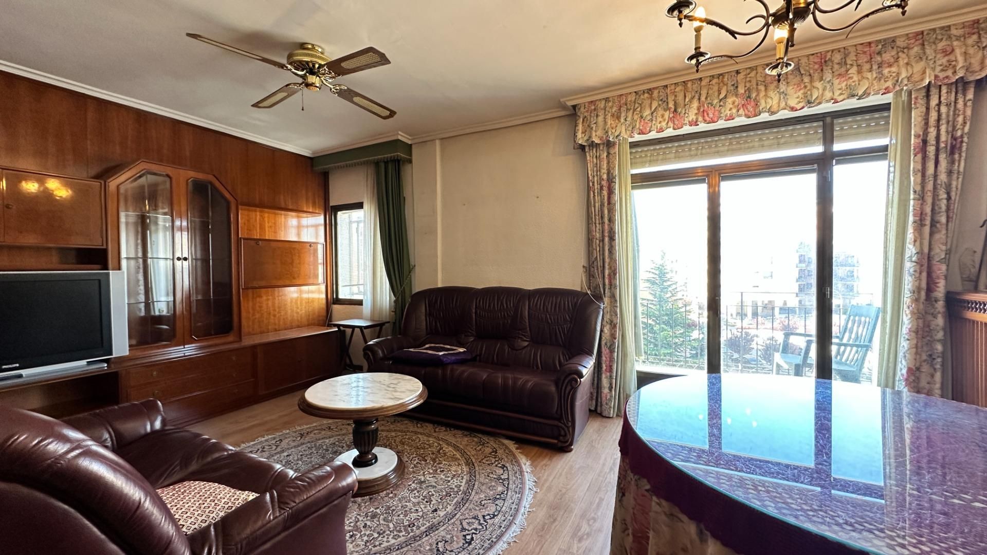 Flat for sale in Avenida Valladolid, 44, Avenida Valladolid - Barriada Yagüe