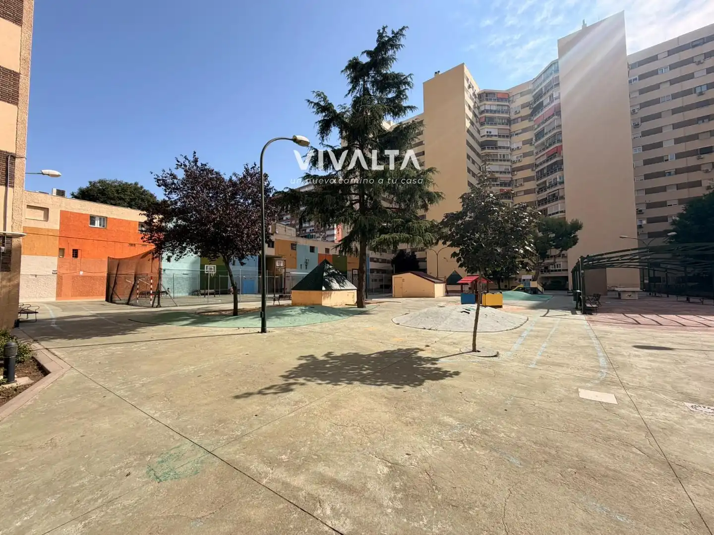 Vista exterior de Pis en venda en Madrid amb Aire condicionat, Calefacció i Piscina