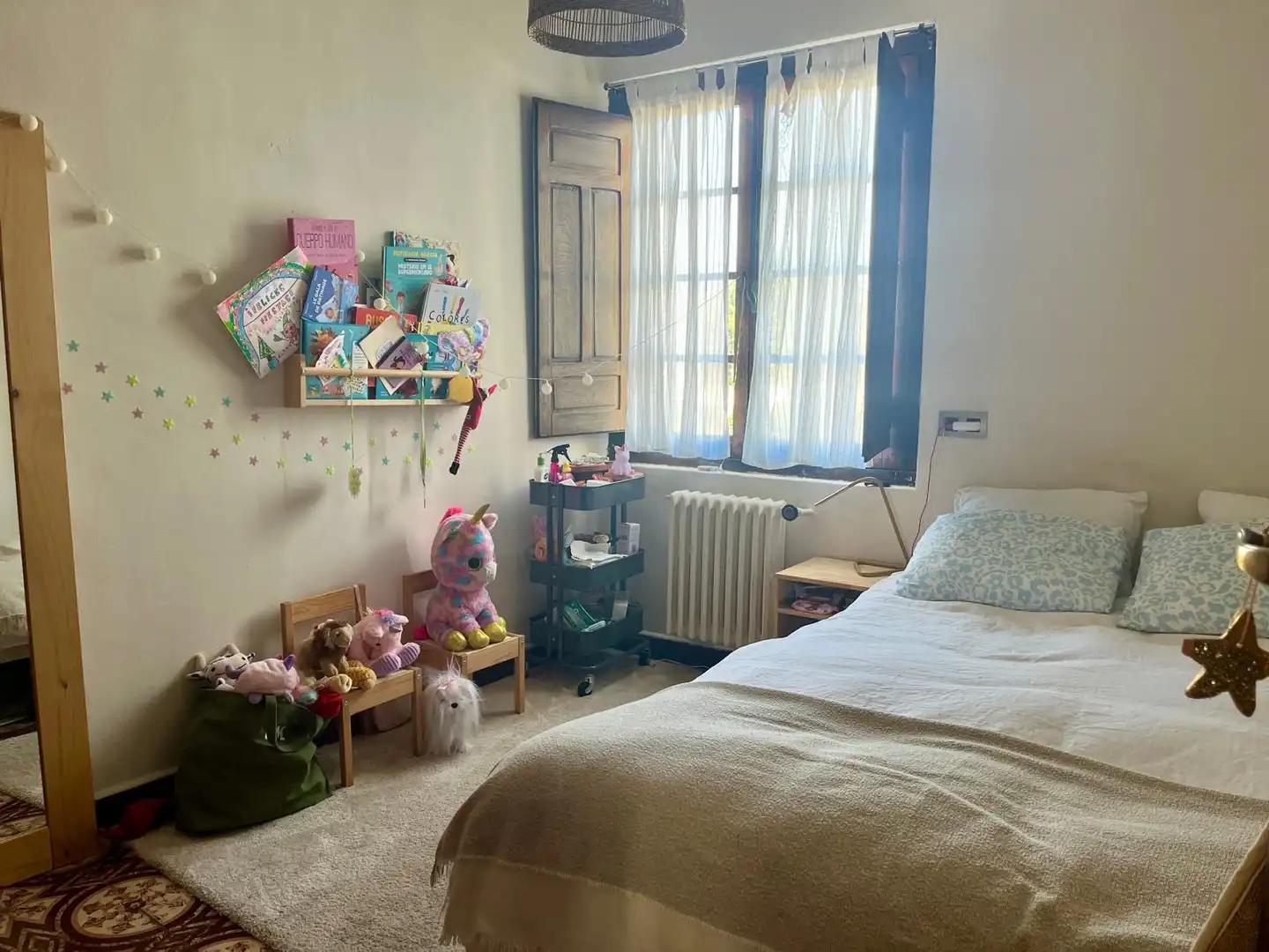 Dormitori de Casa o xalet en venda en Castrillón amb Calefacció, Jardí privat i Terrassa