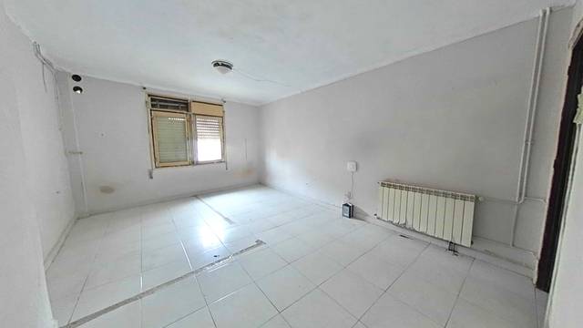 Casa-chalet en Venta en Sariñena