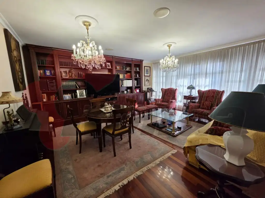Sala d'estar de Pis en venda en Lugo amb Moblat