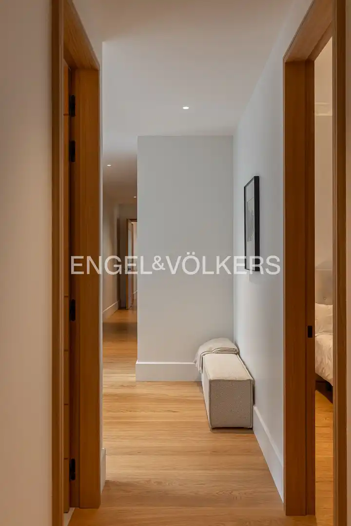 Wohnung zum Verkauf in Madrid mit Klimaanlage, Heizung und Terrasse