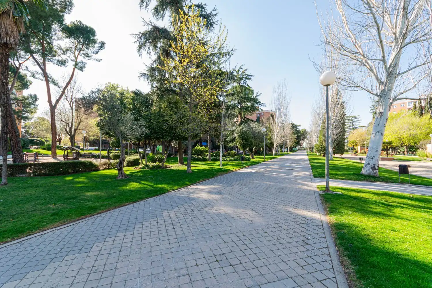 Vista exterior de Piso en venta en Madrid con Aire acondicionado y Calefacción