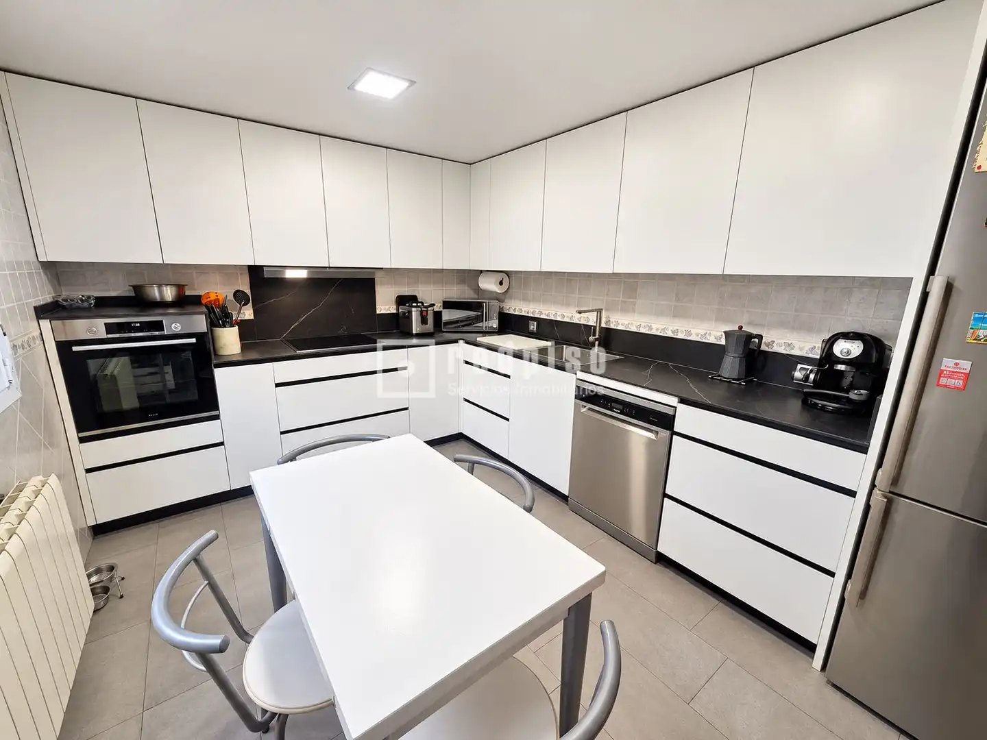 Detached house with garden for sale in Casco Histórico, imagen 5