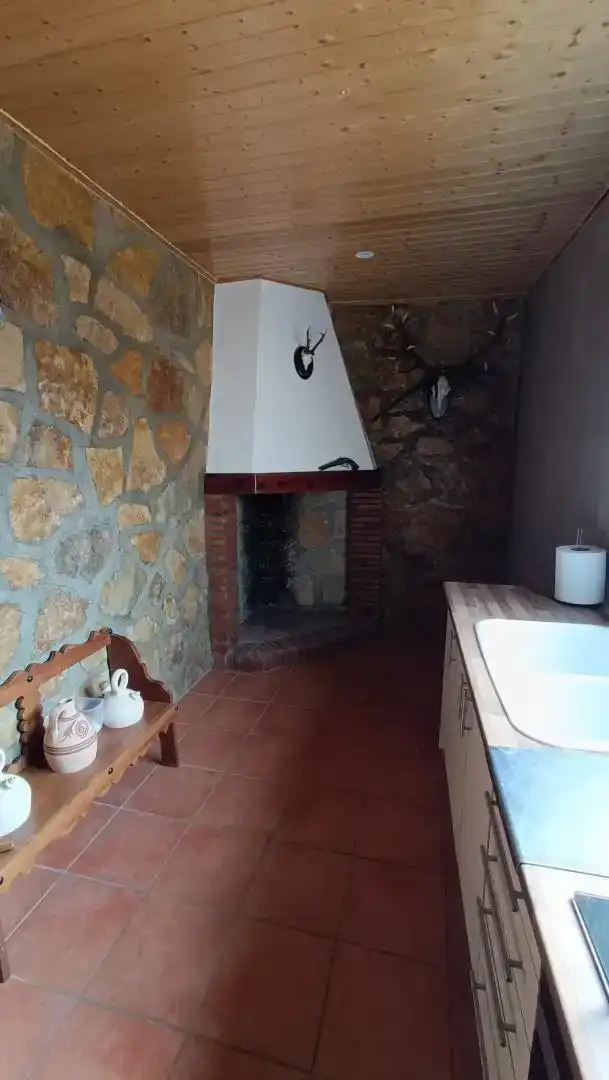 Cuina de Casa adosada en venda en Fresneda de la Sierra amb Moblat