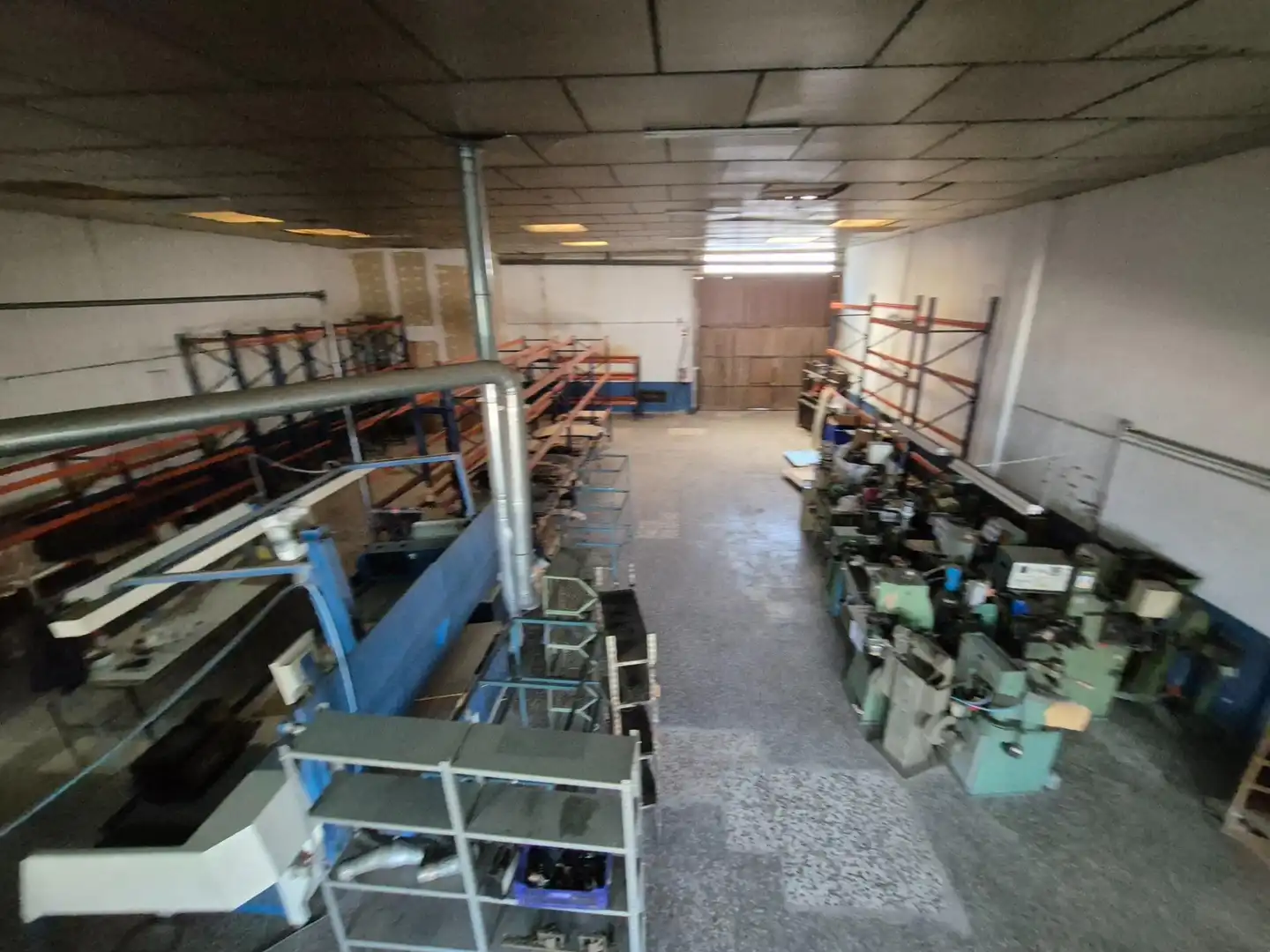 Nave industrial en venta en Elda