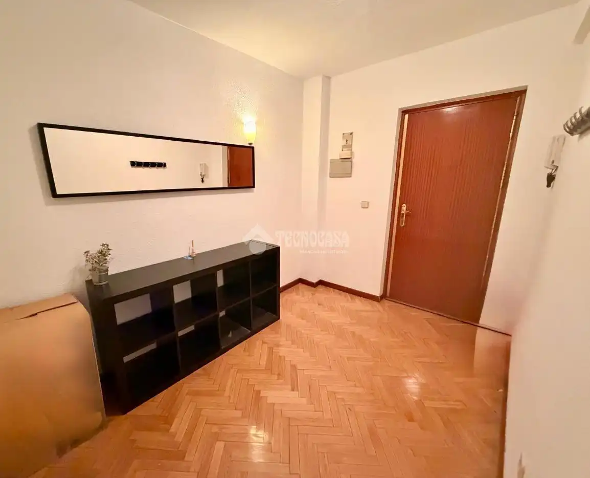 Appartamento con balcone in vendita a Centro, imagen 2