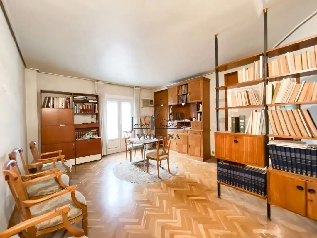 Living room of Flat for sale in Zaragoza  with Heating and Balcony