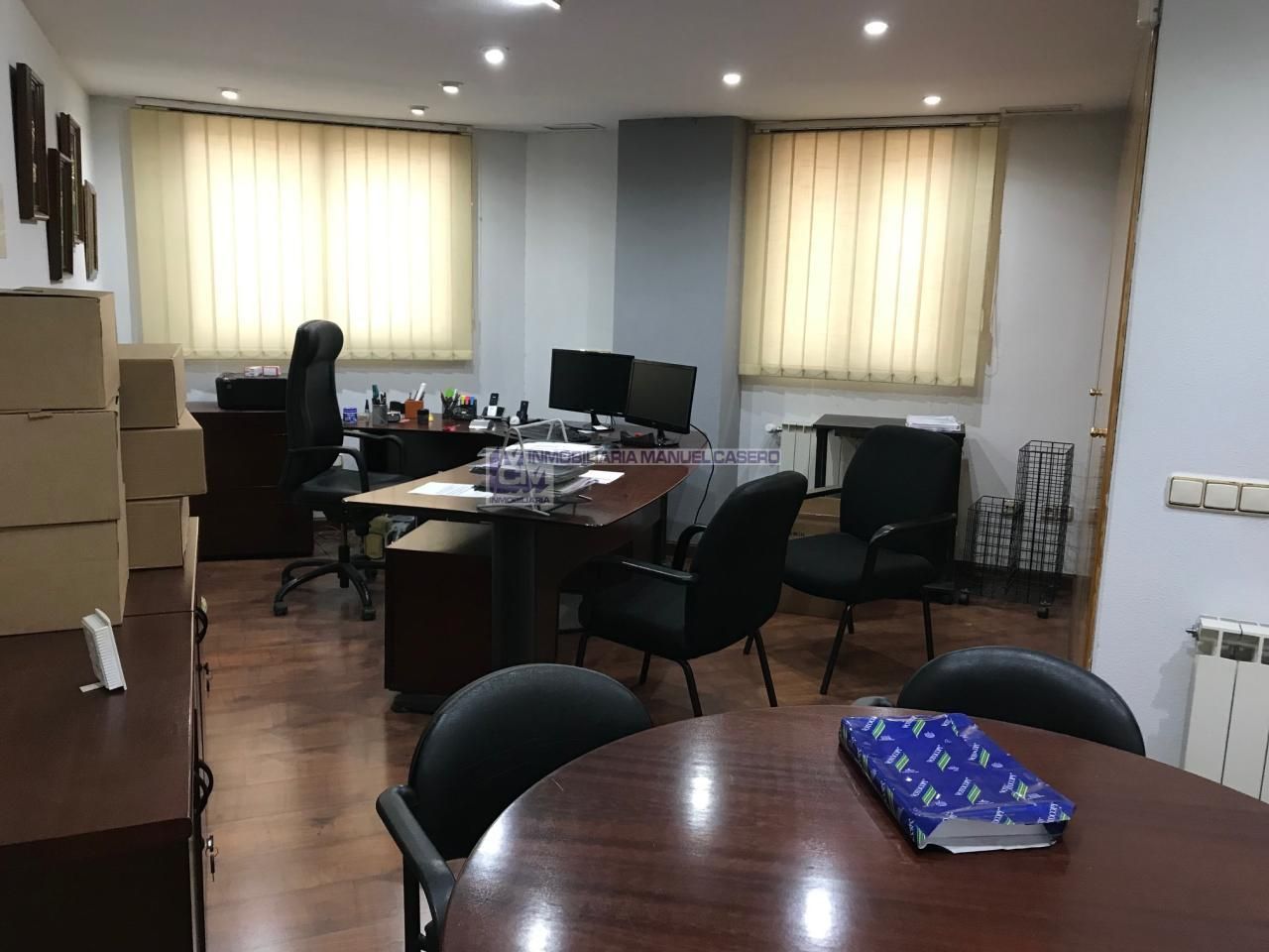 Office to rent in Cáceres Capital  with Air Conditioner, Heating and Storage room