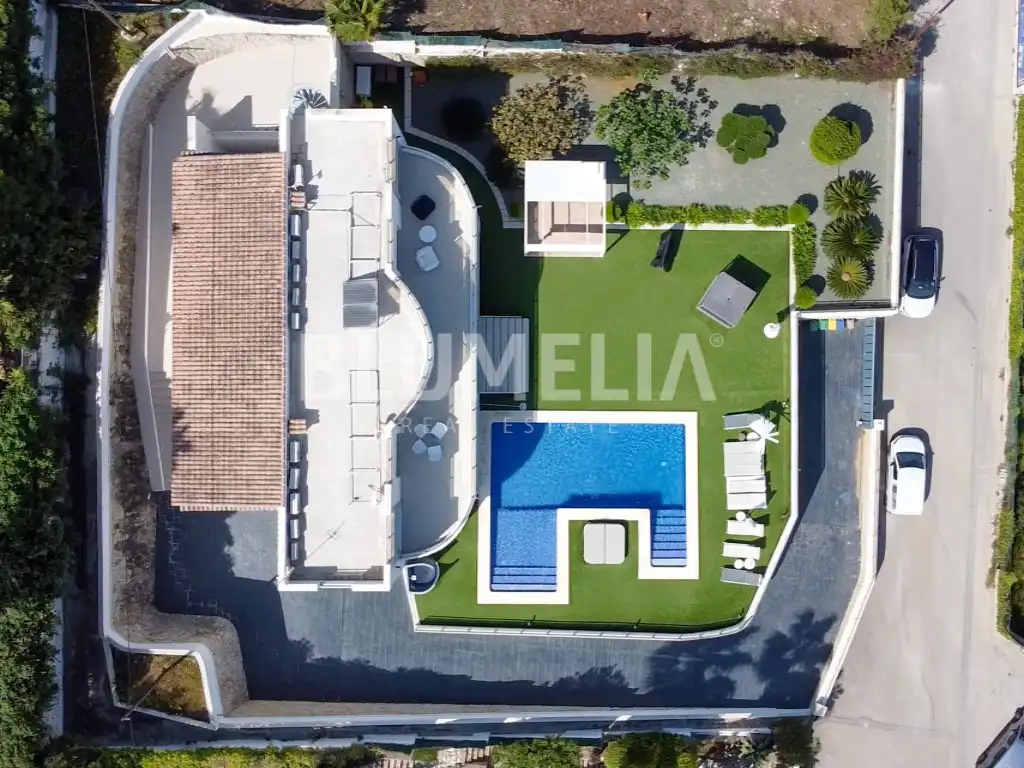 Vista exterior de Casa o xalet en venda en Jávea / Xàbia amb Aire condicionat, Calefacció i Jardí privat