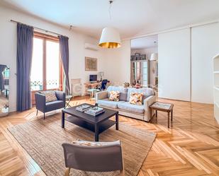 Living room of Apartment for sale in  Madrid Capital  with Air Conditioner, Heating and Balcony