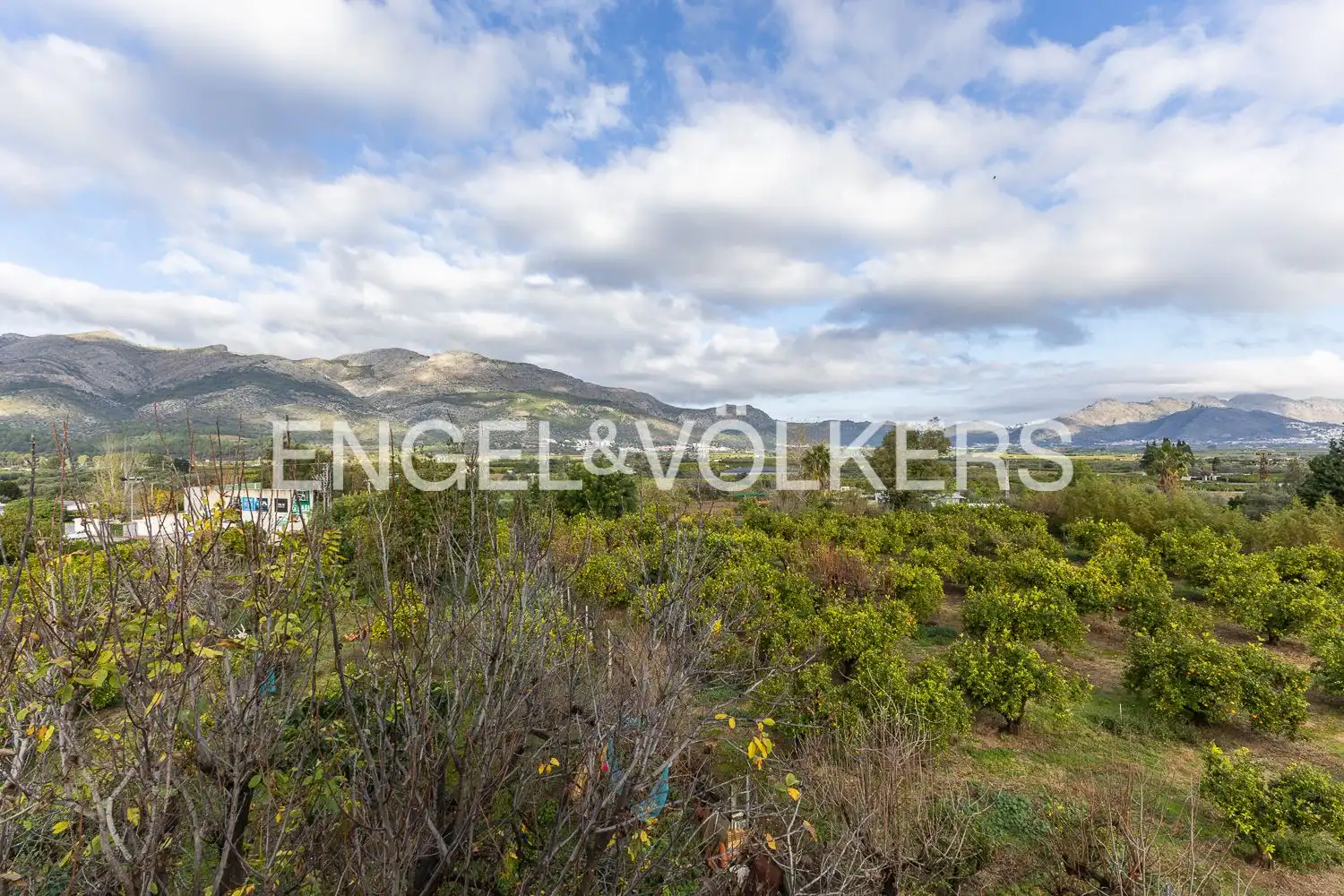 Houses for sale in Orba  with Air Conditioner, Heating and Private garden