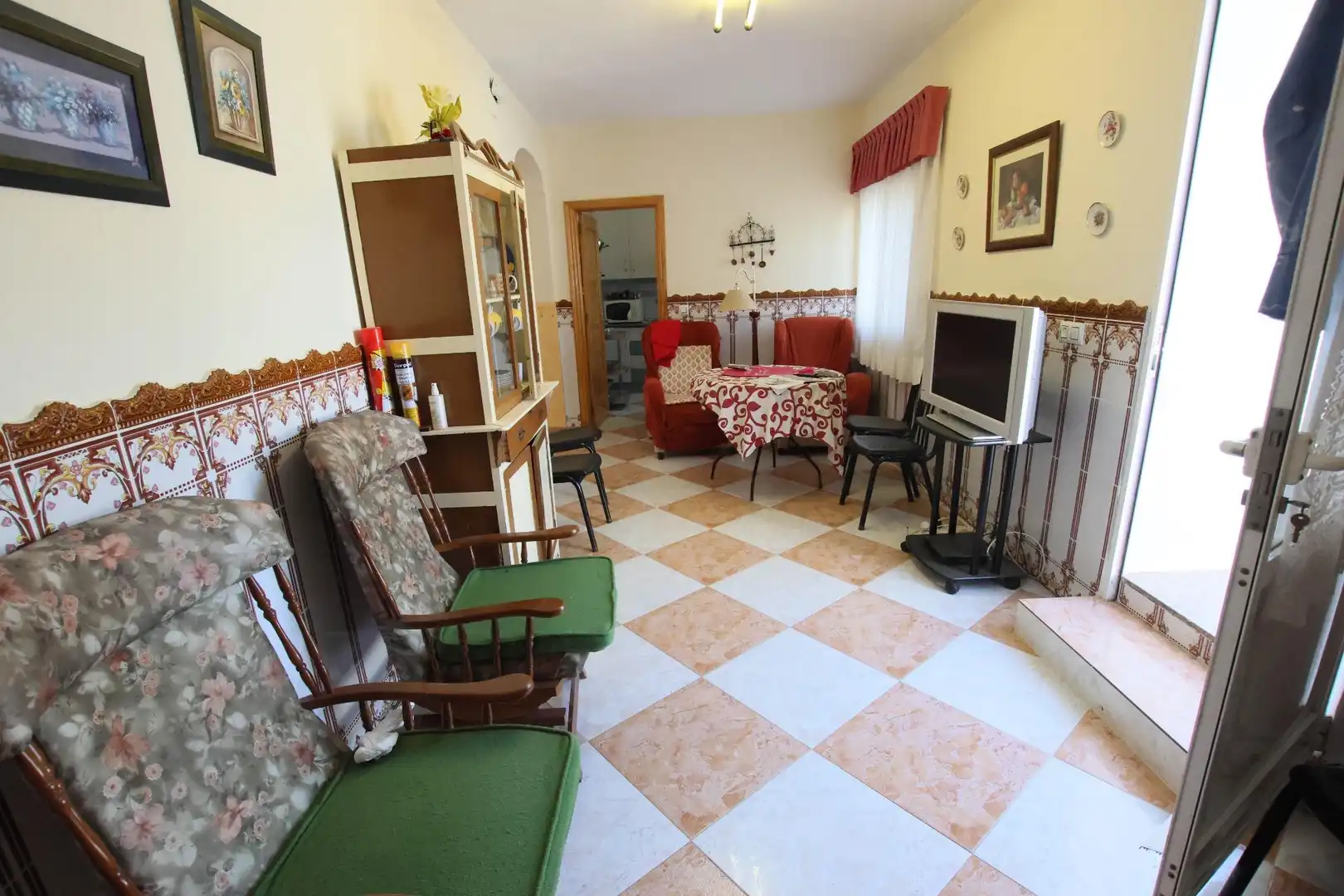 Sala d'estar de Casa o xalet en venda en Lobón amb Traster