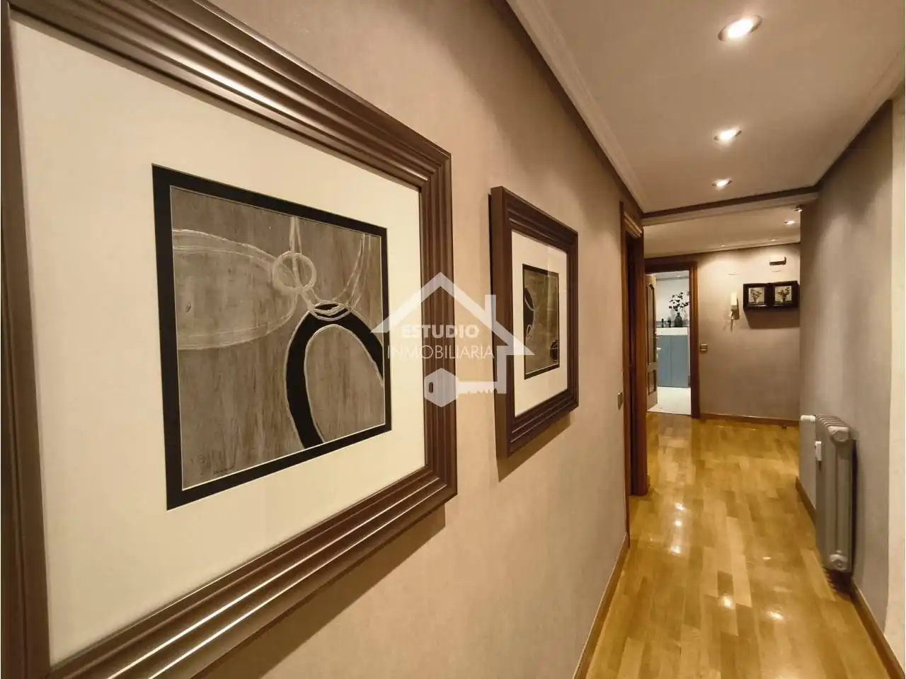 Piso con terraza en venta en Calle Belchite, imagen 52