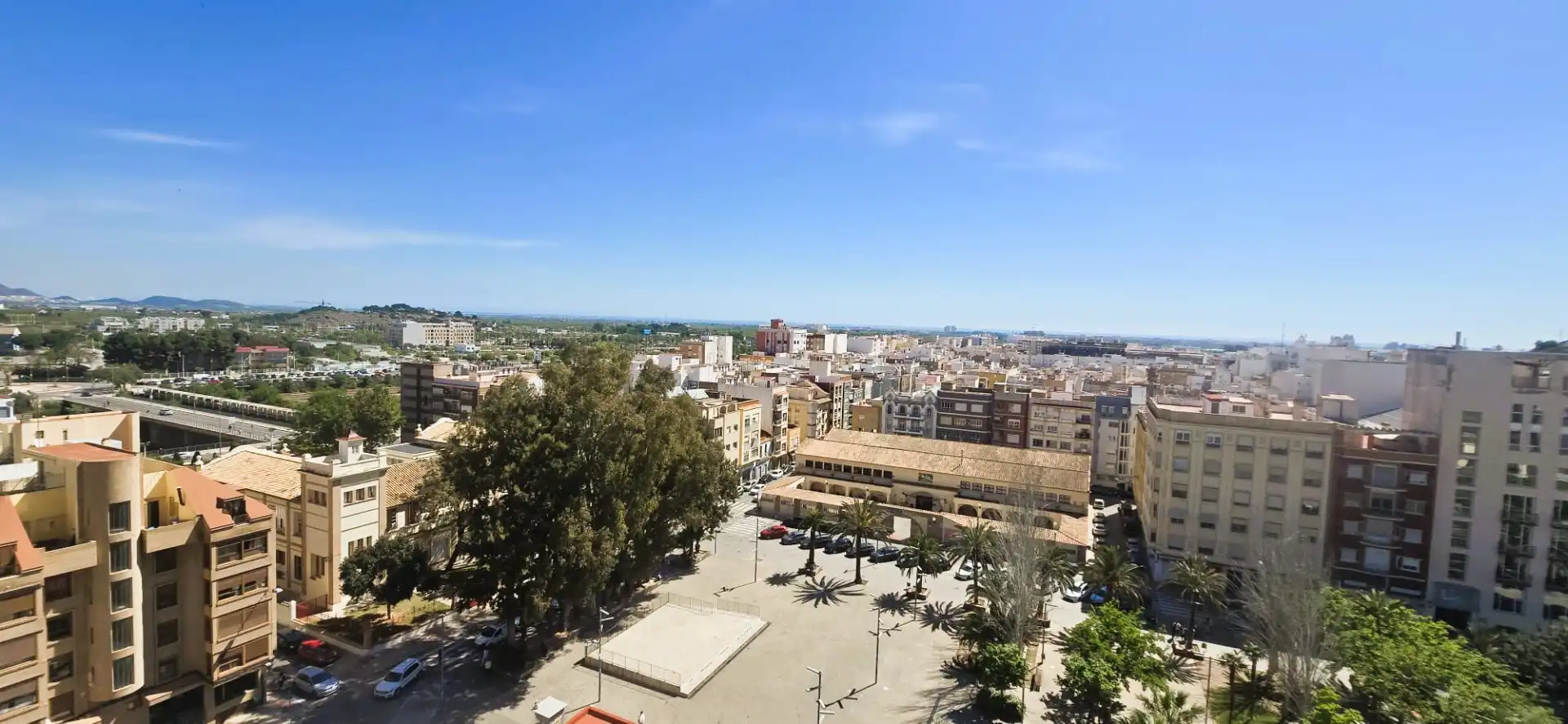 Vista exterior de Pis en venda en Sagunto / Sagunt amb Aire condicionat, Calefacció i Moblat
