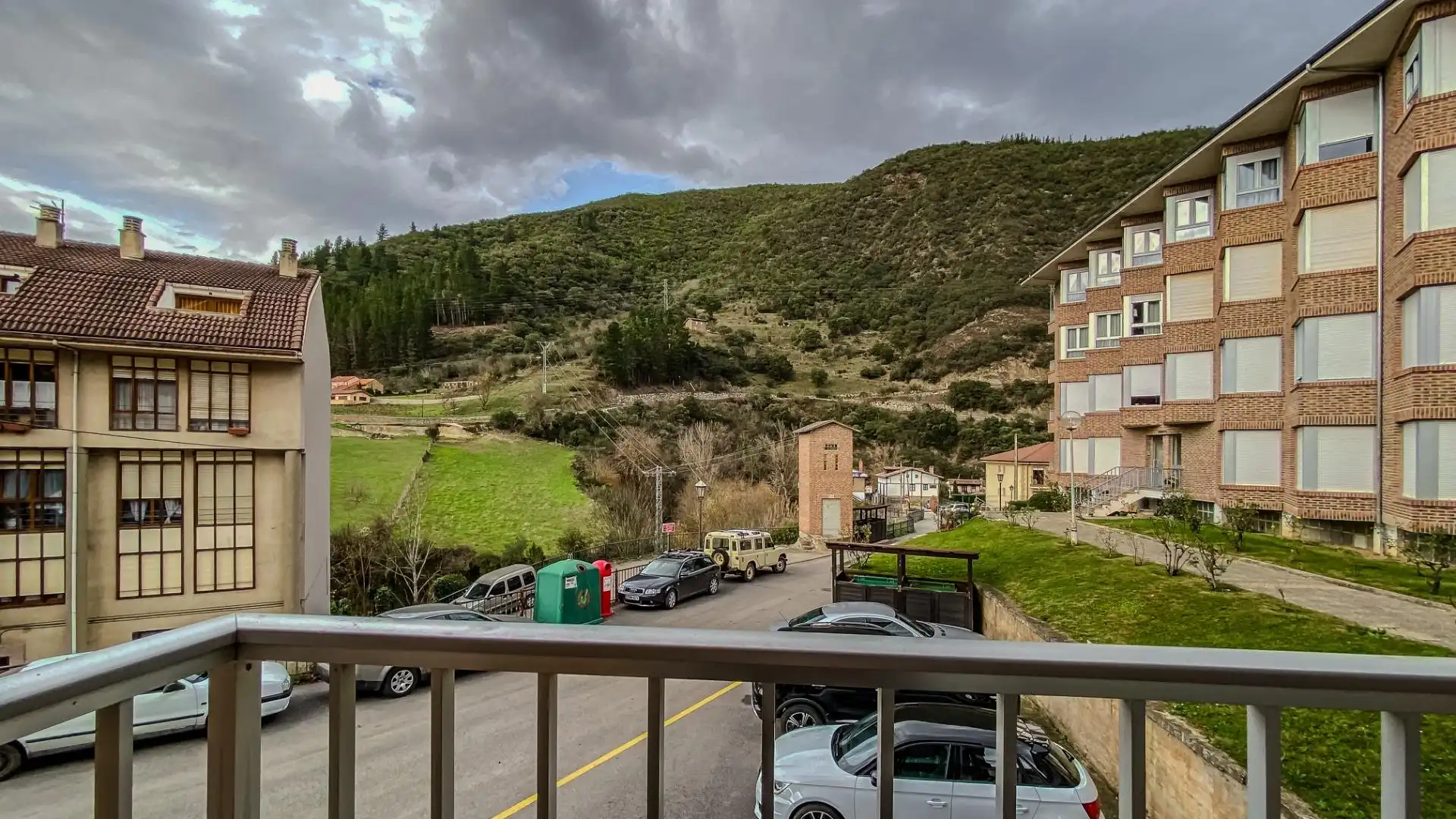 Exterior view of Apartments for sale in Potes  with Private garden and Balcony