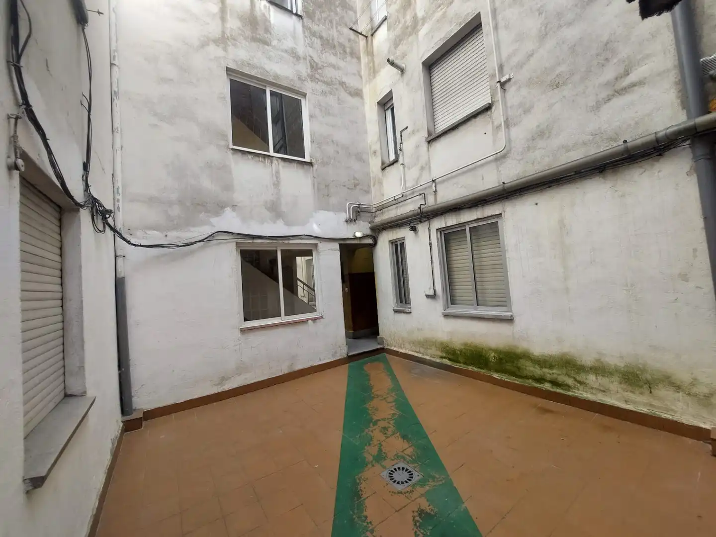 Vista exterior de Pis en venda en León Capital 