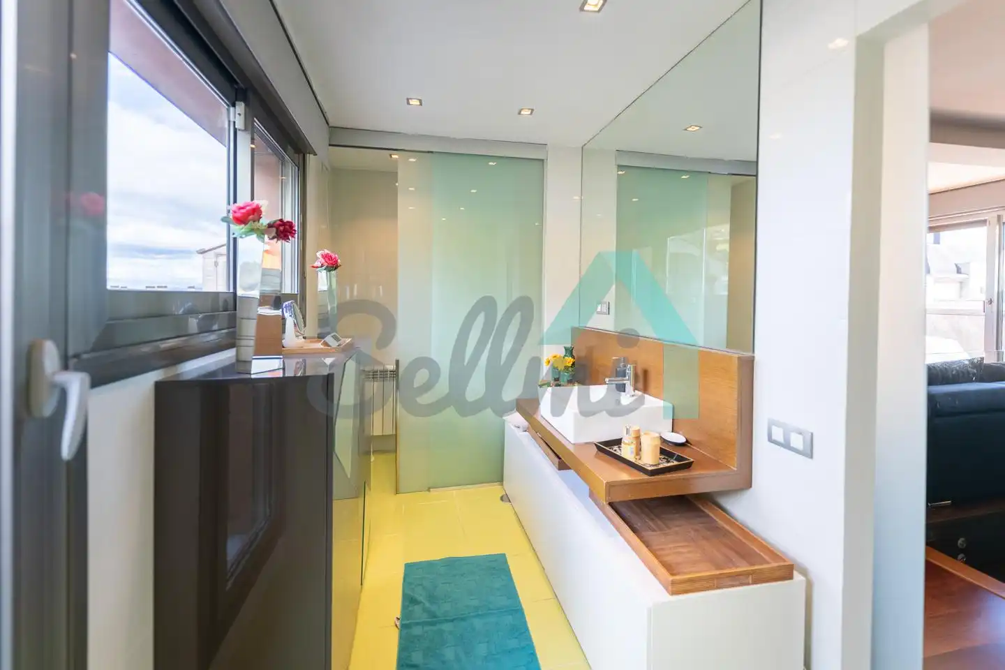Badezimmer von Maisonette zum Verkauf in Oviedo  mit Heizung, Terrasse und Abstellraum