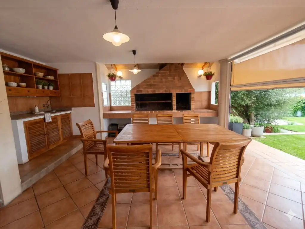 Chalet con terraza en venta en Calle Cap Blanc, imagen 5