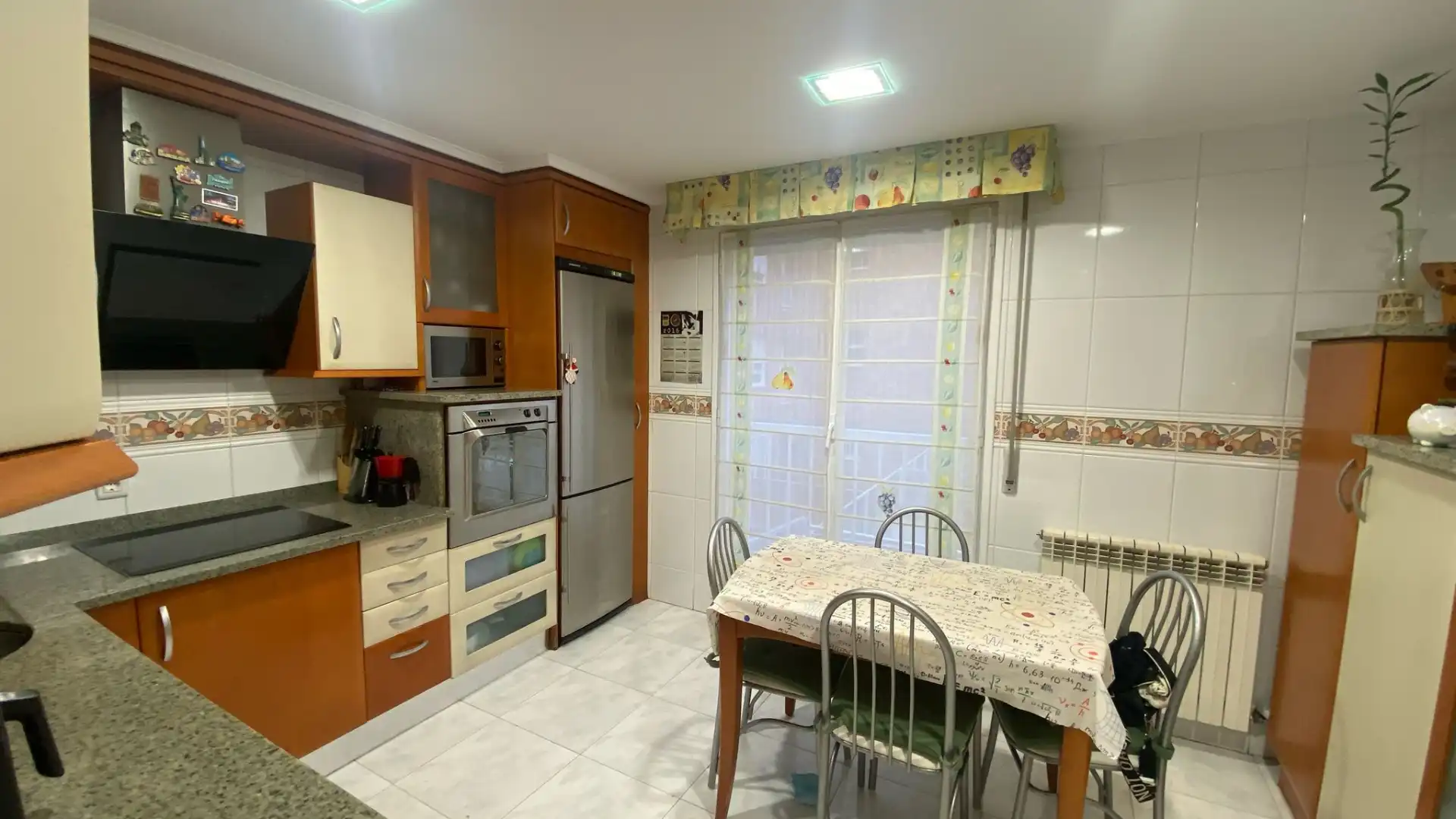 Küche von Wohnung zum Verkauf in  Logroño mit Heizung, Parkett und Terrasse
