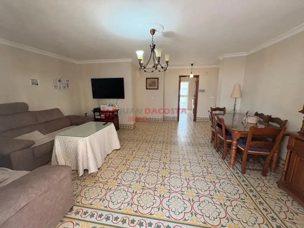 Sala d'estar de Casa o xalet en venda en La Antilla amb Moblat