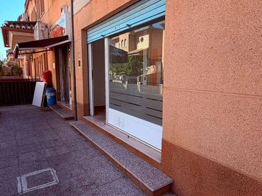 Local comercial de lloguer a Centro