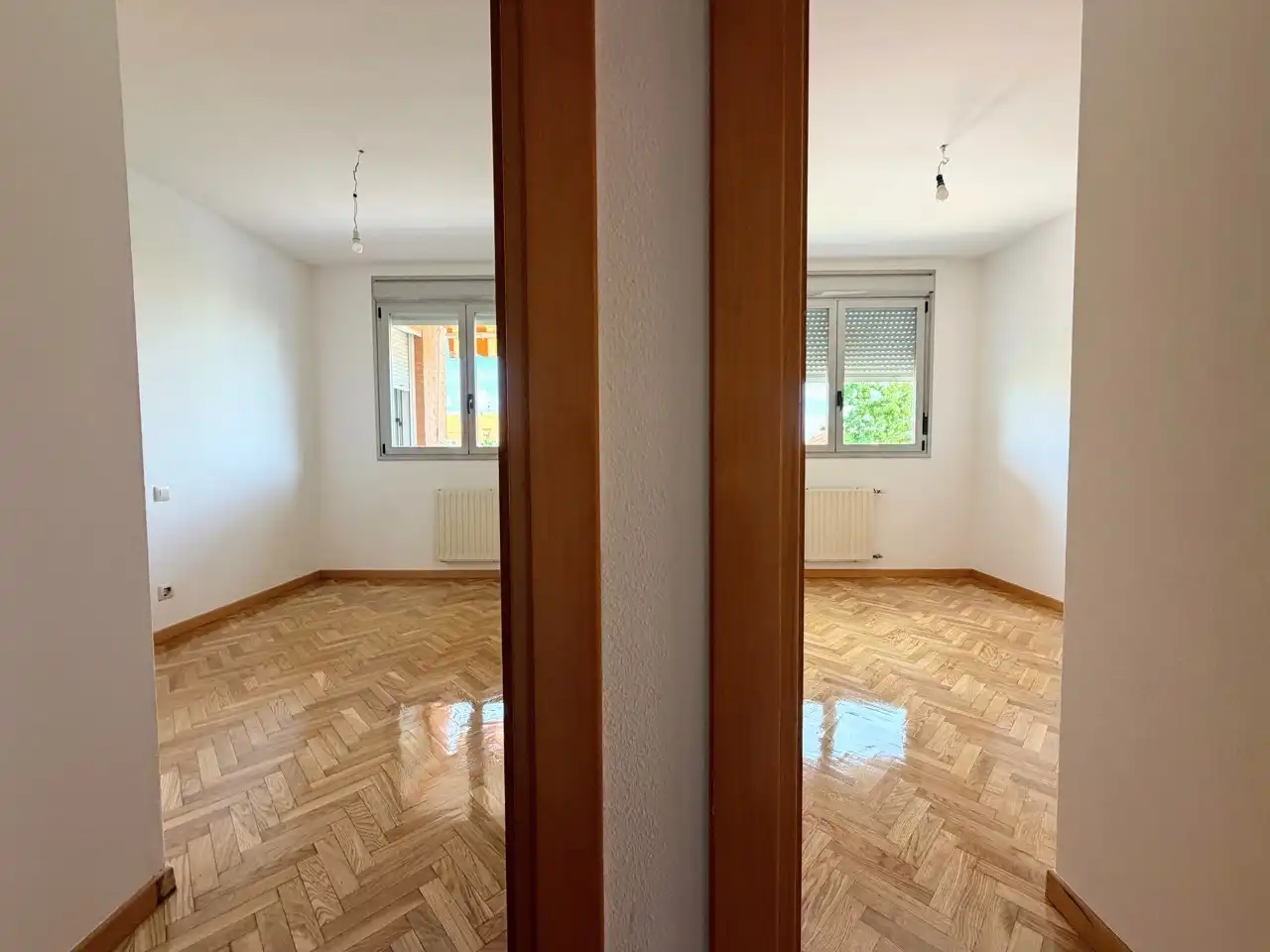 Bedroom of Flat for rent in Boadilla del Monte  with Heating, Parquet flooring and Terrace