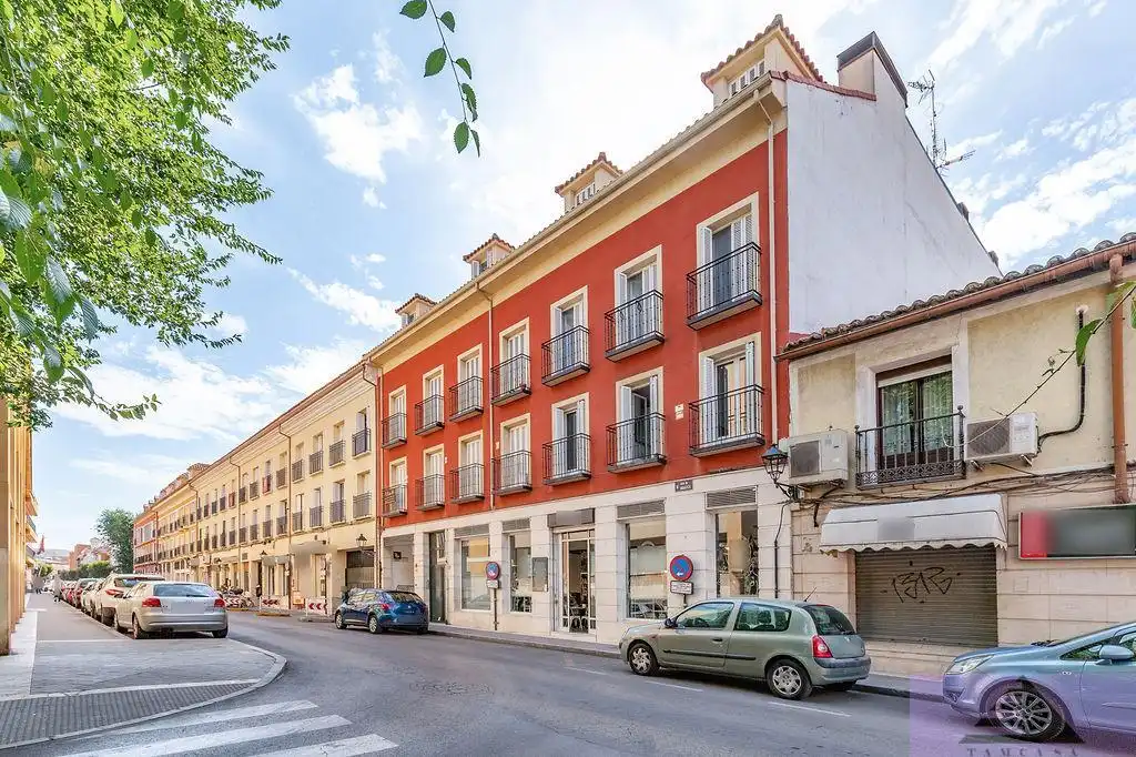 Exterior view of Flat for sale in Aranjuez  with Air Conditioner, Heating and Storage room